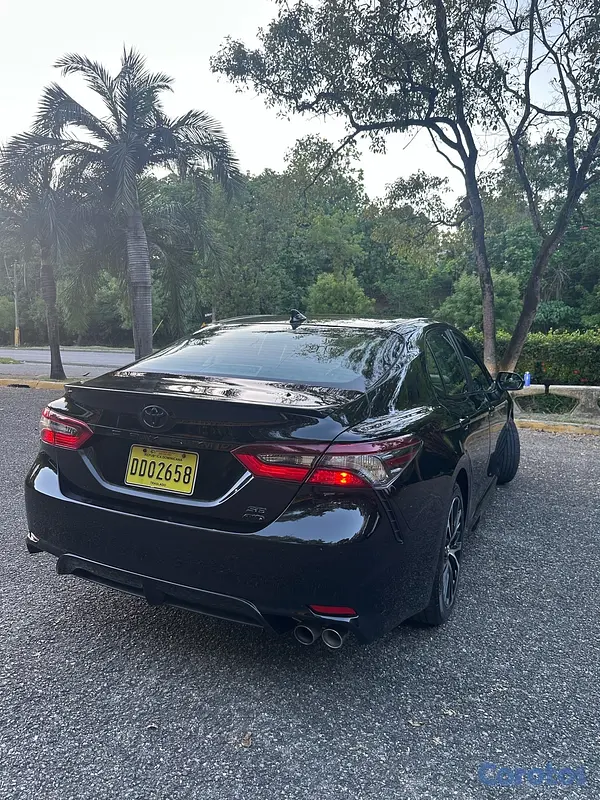 carros - Toyota Camry SE 2023 4x4 3