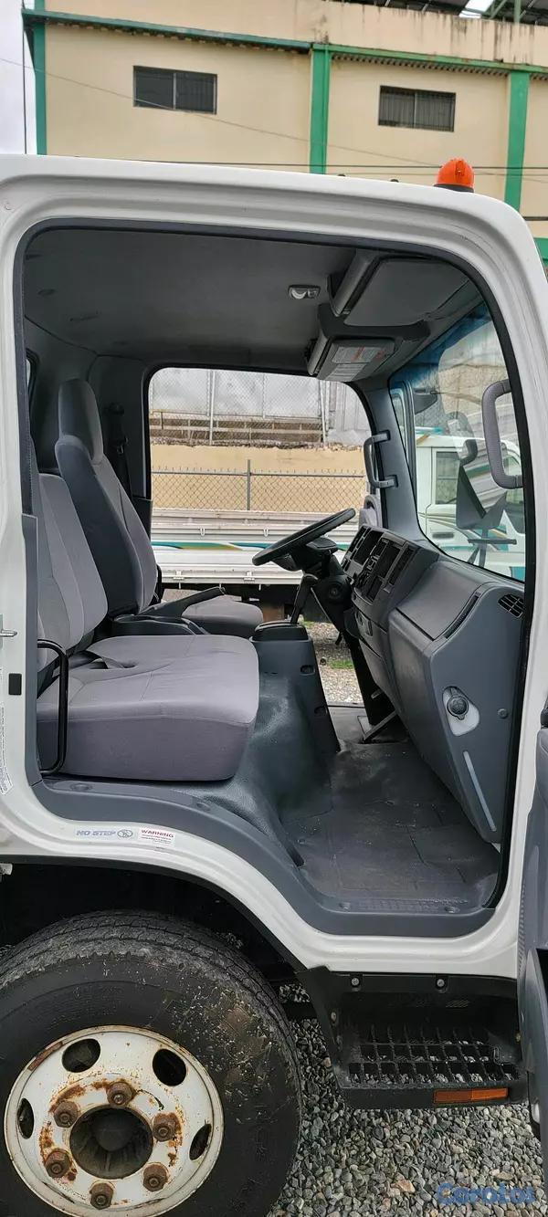 camiones y vehiculos pesados - CAMION CHASIS ISUZU 2019 10