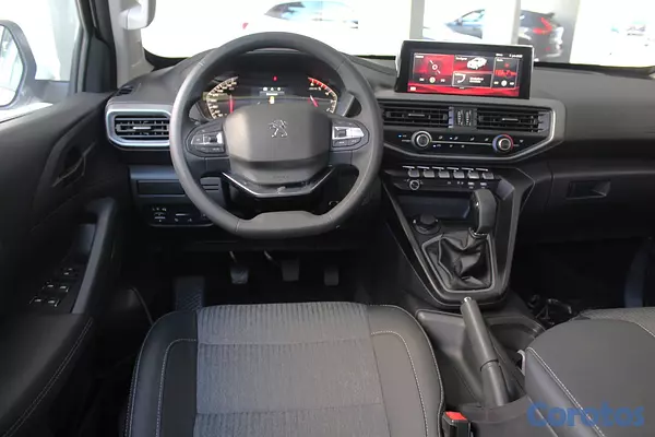 jeepetas y camionetas - Peugeot Landtrek 2
