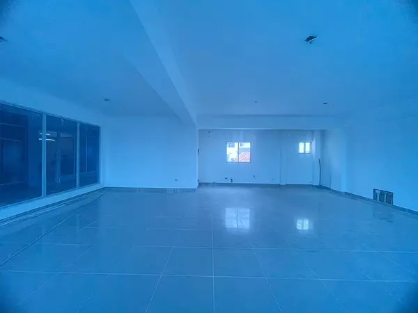 oficinas y locales comerciales - Local en venta céntrico  5