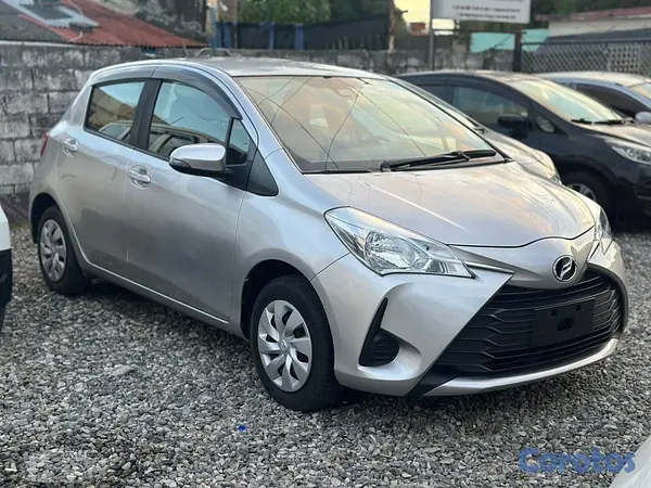 carros - 🚗 Toyota Vitz en Venta 2