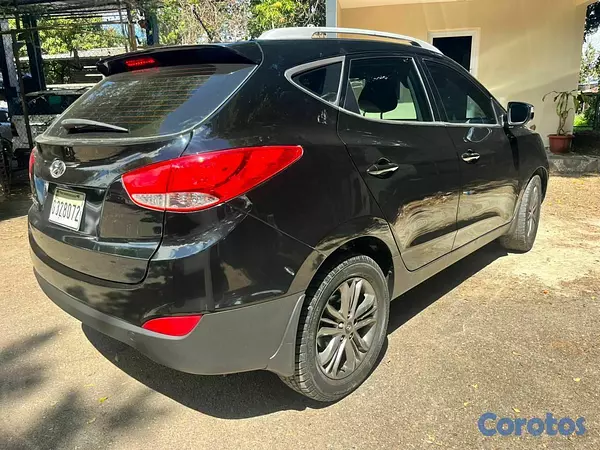 jeepetas y camionetas - Hyundai Tucson 2014 DOHC 2