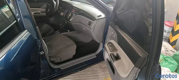carros - cMitsubishi Lancer 2008  negociable                            ................ 6