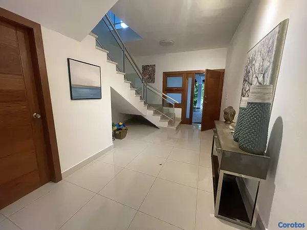 casas vacacionales y villas - Villa hermosa moderna 4 hab piscina playa y golf 3