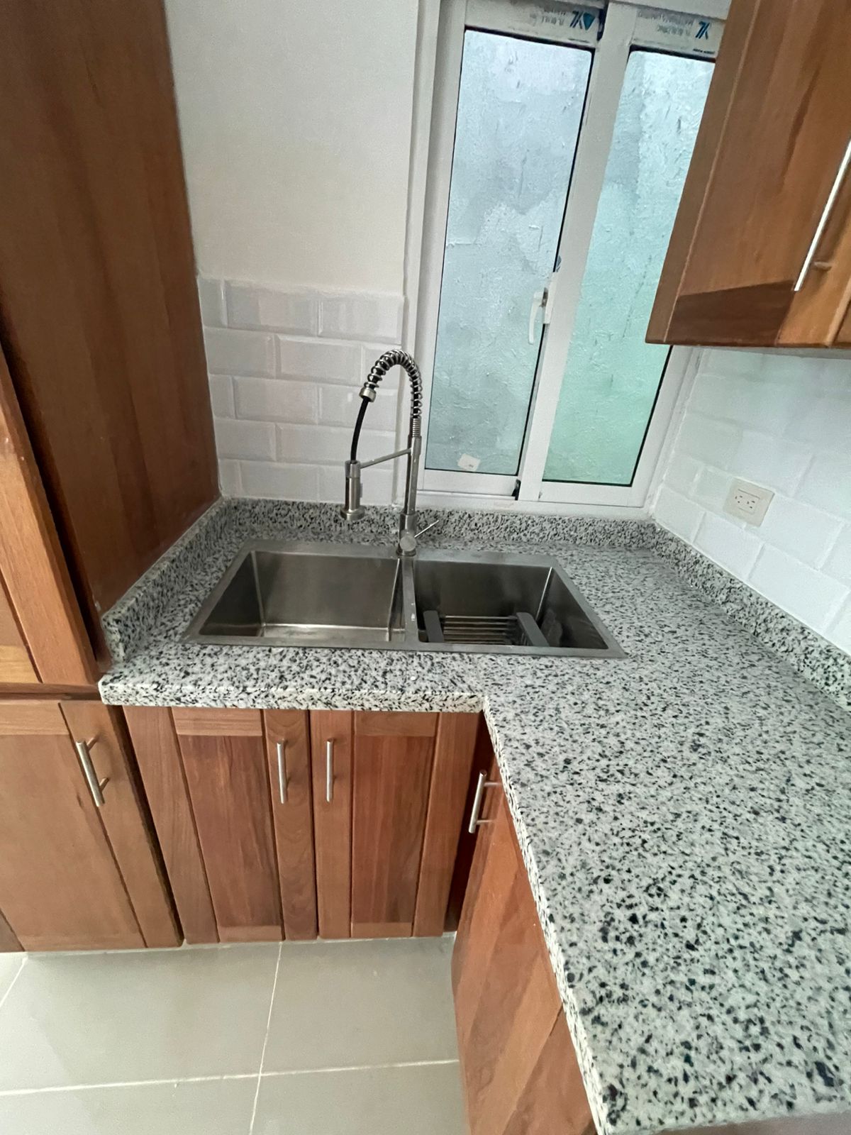 apartamentos - apartamentos nuevos en reparto los tres ojos 9