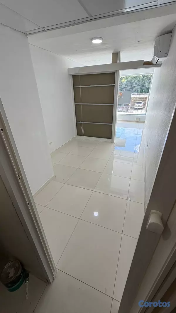 oficinas y locales comerciales - LOCAL COMERCIAL  4