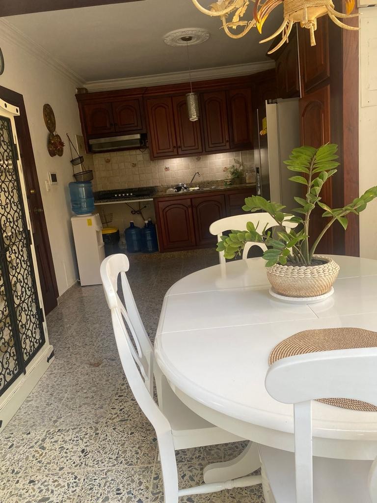 casas - Casa de 2 Niveles en Venta ubicada en La Zurza  3