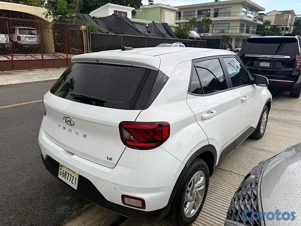 jeepetas y camionetas - Hyundai Venue 2024
 4