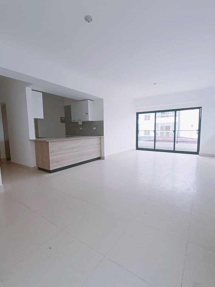 apartamentos - A estrenar apartamento con balcón en los prados  0