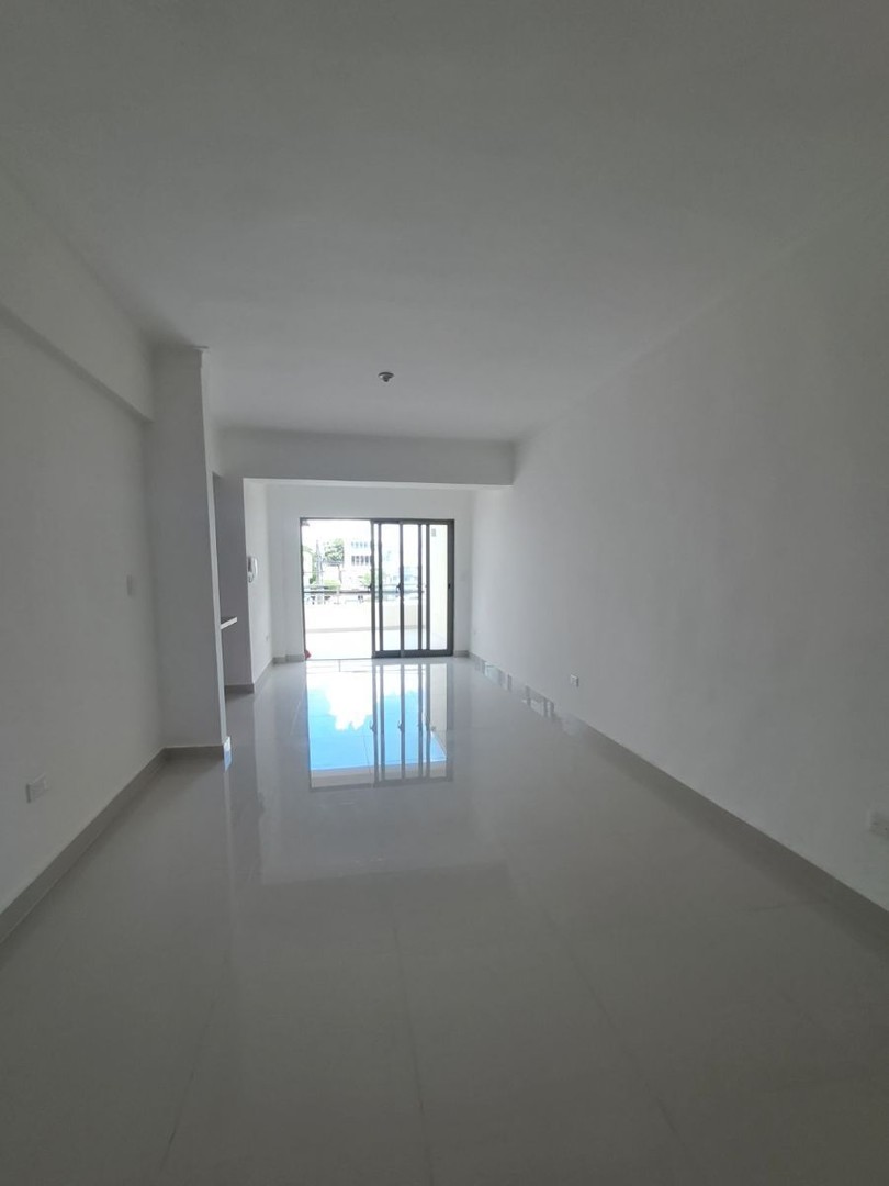 apartamentos - Apartamento Nuevo 2do piso en los prados 
 7