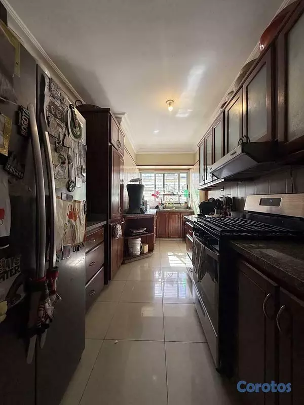 apartamentos - Venta | 2do nivel con terraza en Evaristo Morales 6