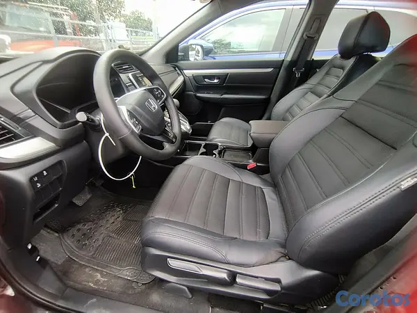 jeepetas y camionetas - 2020 Honda CRV Clean Carfax  6