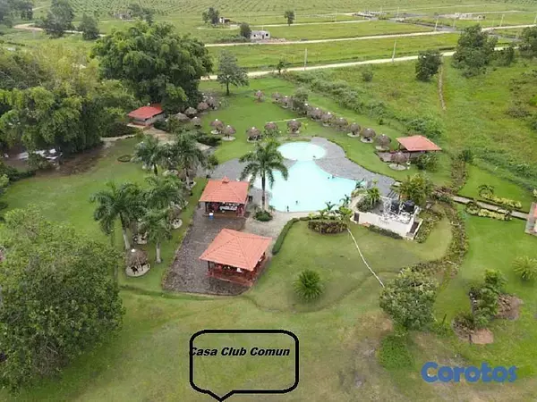 casas vacacionales y villas - En Venta Villita en lagos de Reyes de 868 metros Se Recibe Permuta 6