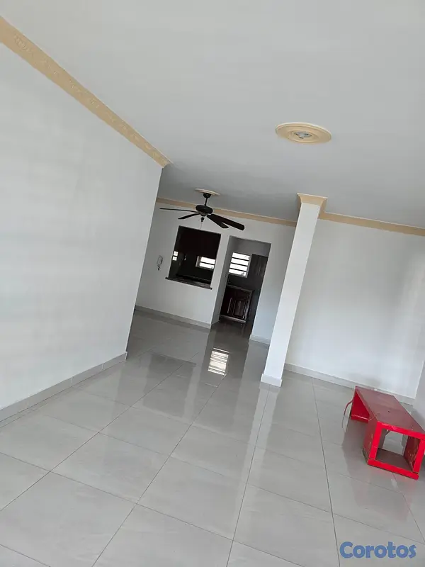 apartamentos - Alquila apartamento 3er piso Residencial Mar Carib 8