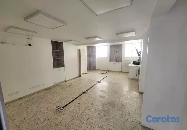 oficinas y locales comerciales - se alquila casa comercial  4