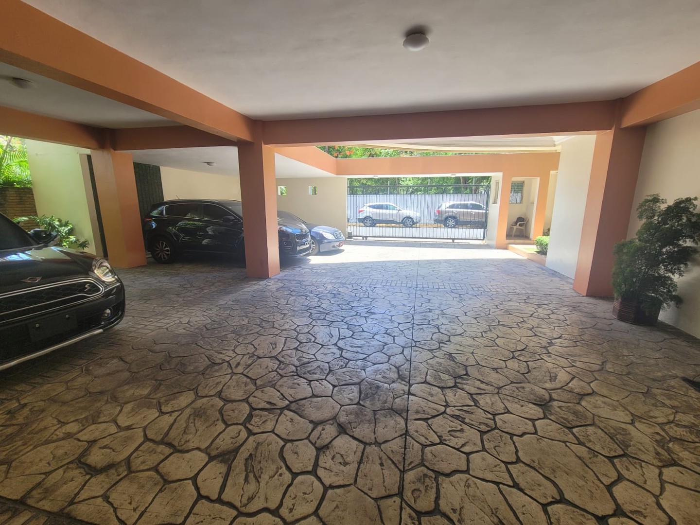 apartamentos - Se vende apartamento en Naco  5