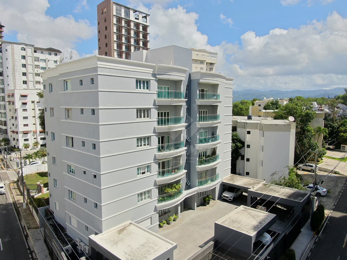 apartamentos - ESPACIOSO APARTAMENTO CON ELEVADOR LA TRINITARIA 0