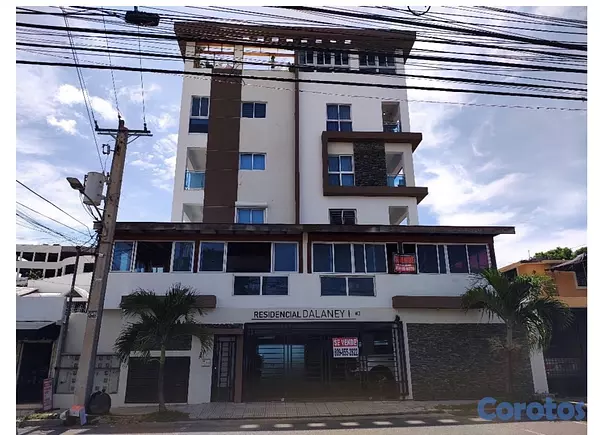 apartamentos - Amplio apartamento a la venta  3