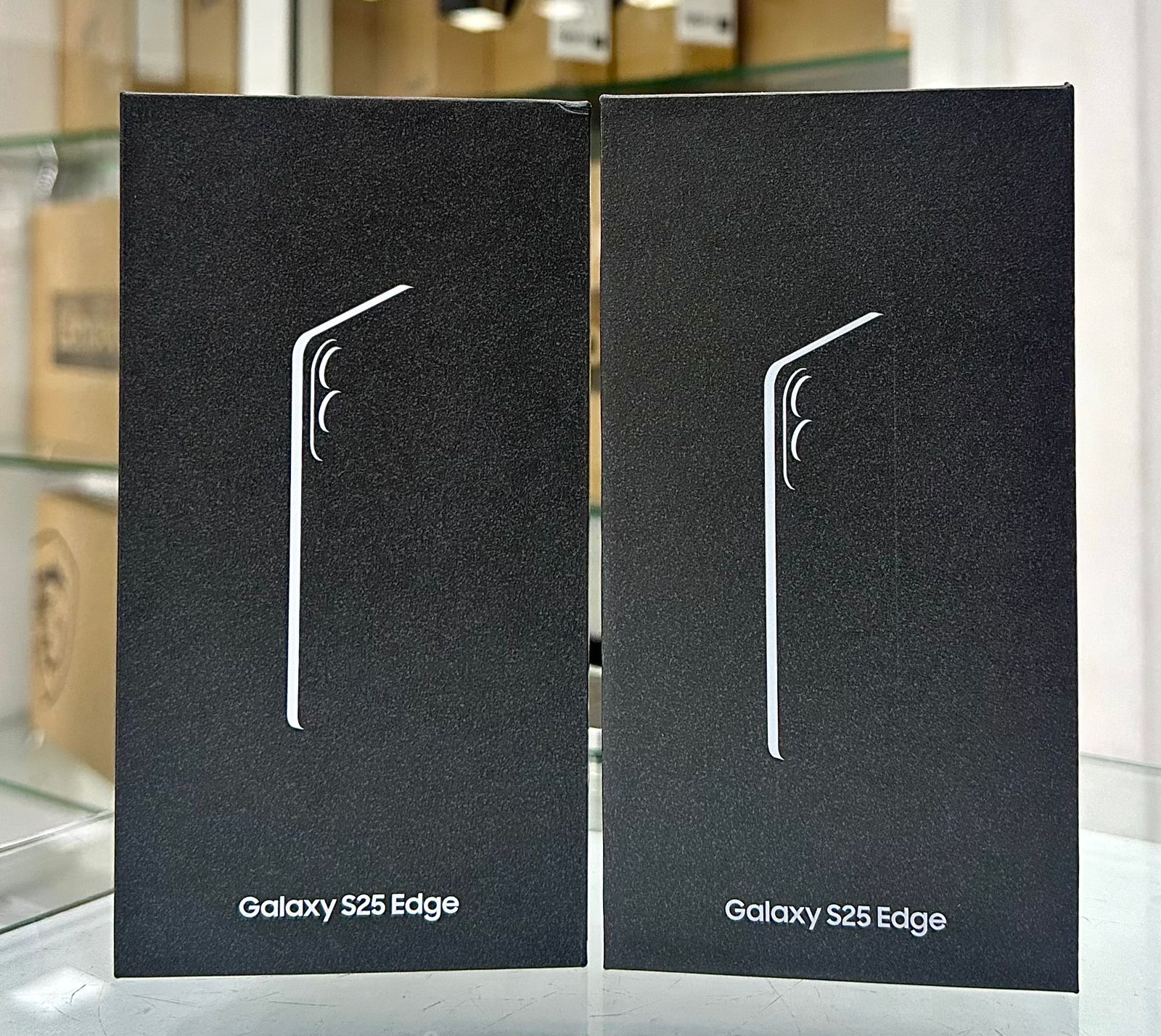 celulares y tabletas - SAMSUNG GALAXY S25 EDGE SELLADOS U1 Internacional Icyblue &
Silver. 0