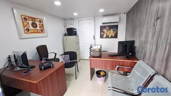 casas - venta de casa con locales comerciales en San Carlos Distrito nacional 8
