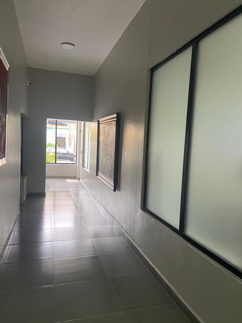 oficinas y locales comerciales - Locales en Alquiler En Gazcue Nuevos desde 42 a 91 metros tenemos primer pisos  2