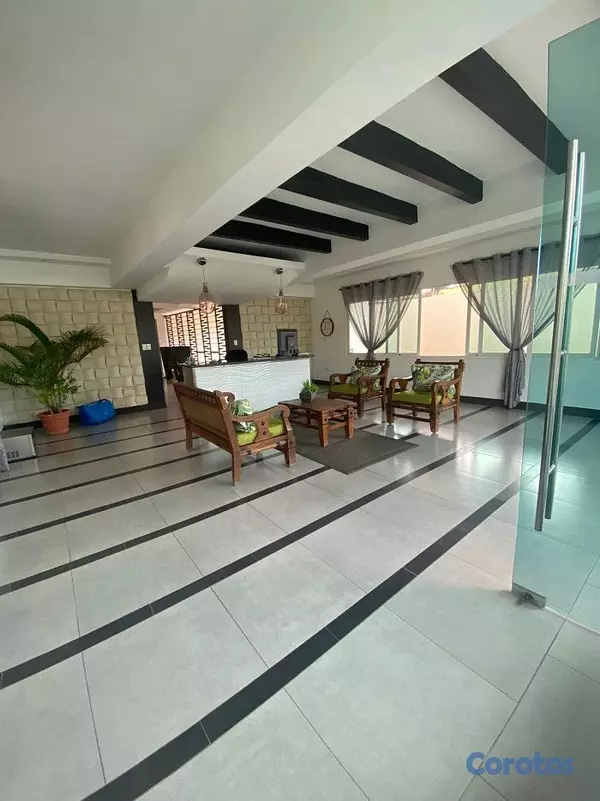 apartamentos - Espacioso apartamento en venta en Alma Rosa  4