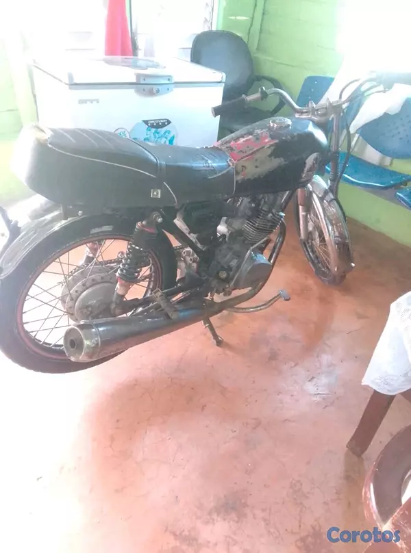 motores y pasolas - Motocicleta Z3000 2