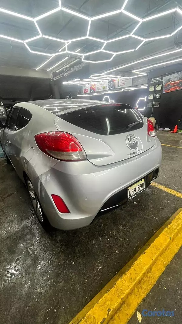 carros - Vendo Hyundai Veloster 2013 - Precio de oportunida 1