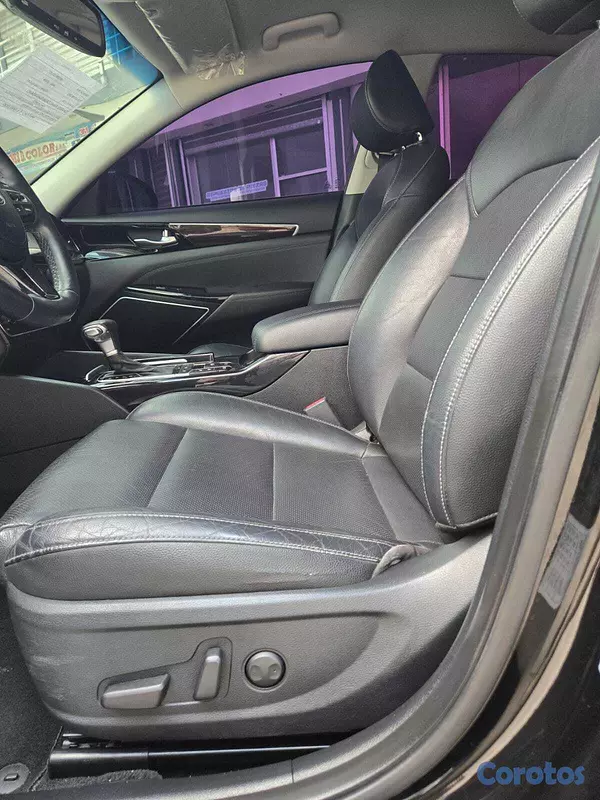 carros - KIA K7 2018 NEGRO 5