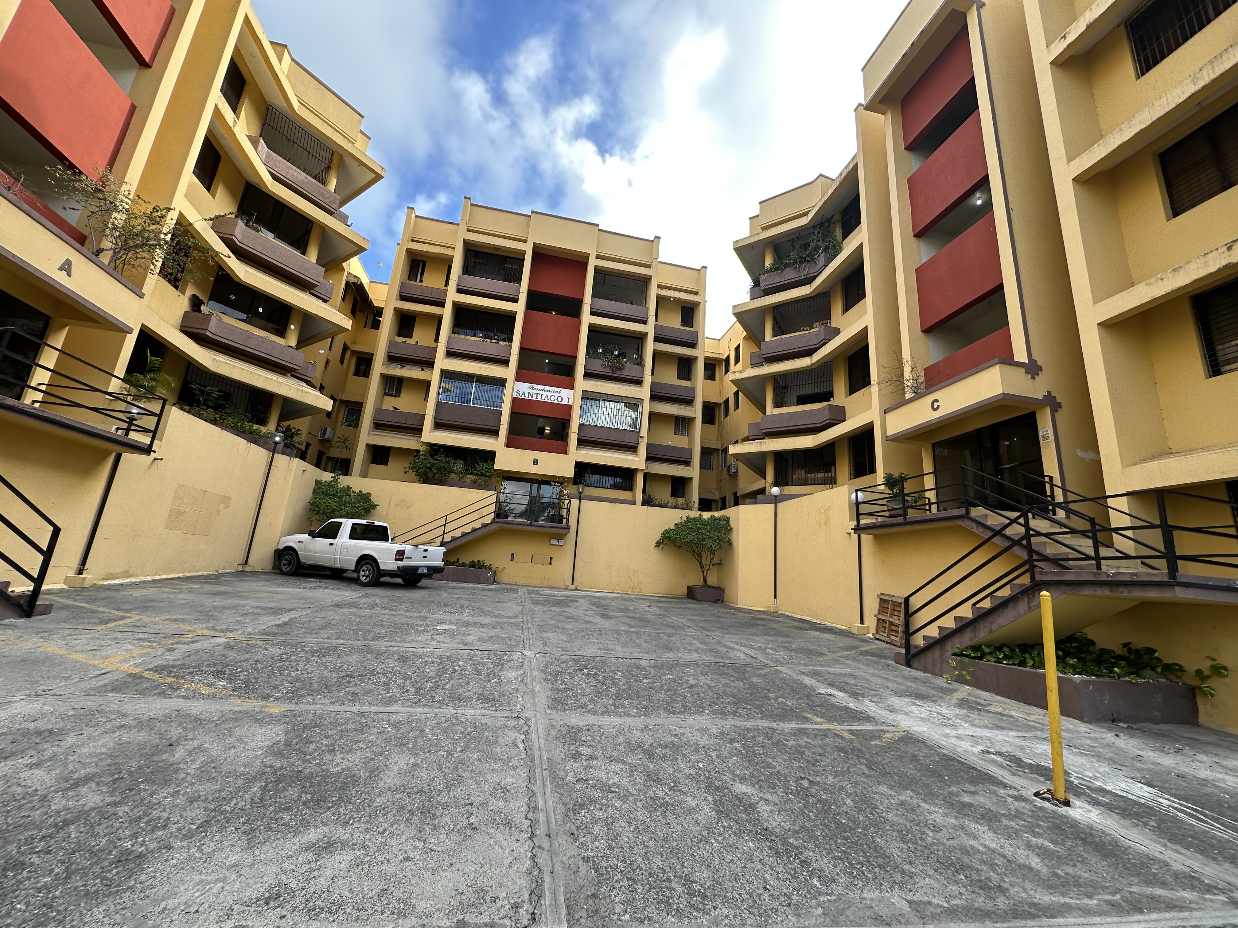 apartamentos - APARTAMENTO EN VENTA EN SANTIAGO DE LOS CABALLERO 0