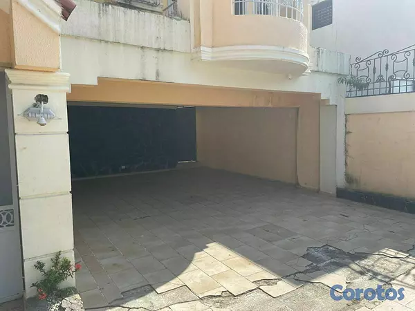 casas - Venta de Casa en La castellana 5