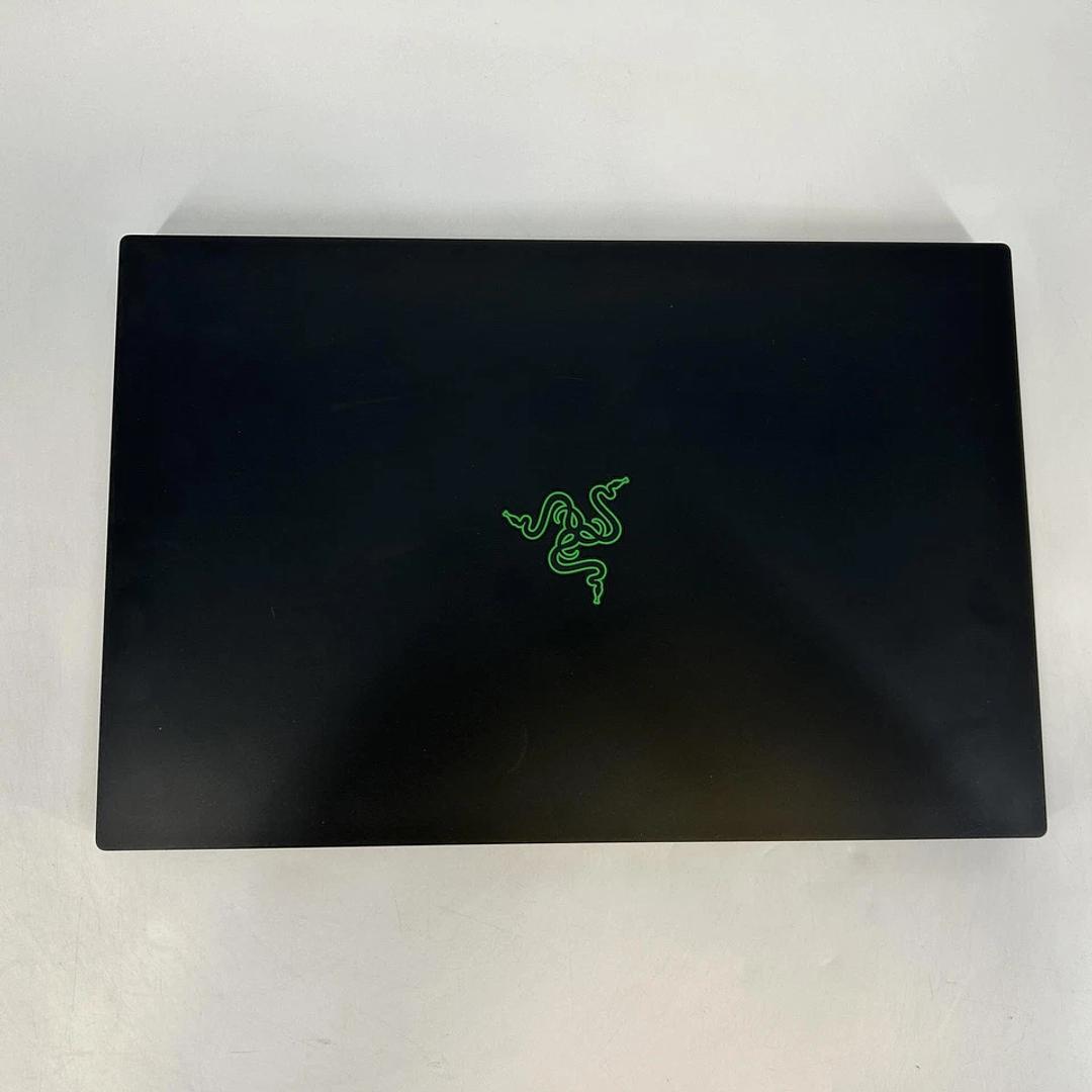 computadoras y laptops - Laptop Razer blade 15in advanced RTX 3080 0