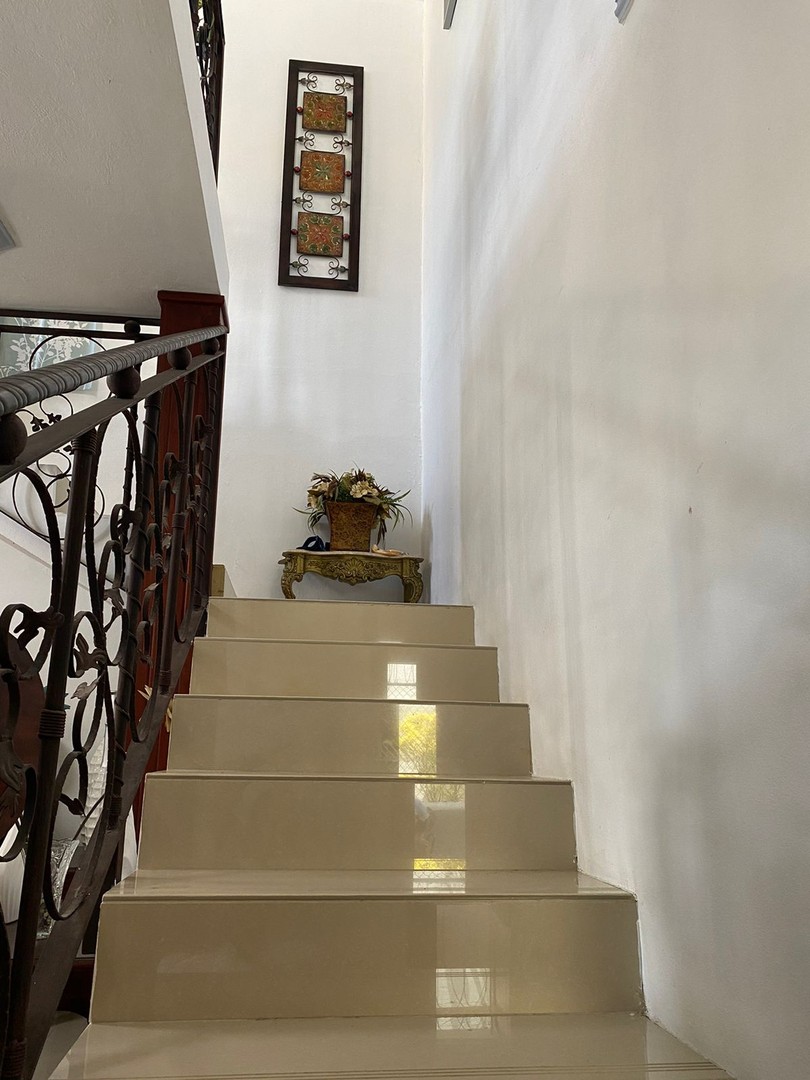 casas - Se Vende Casa de 2 Niveles en Los Girasoles  4