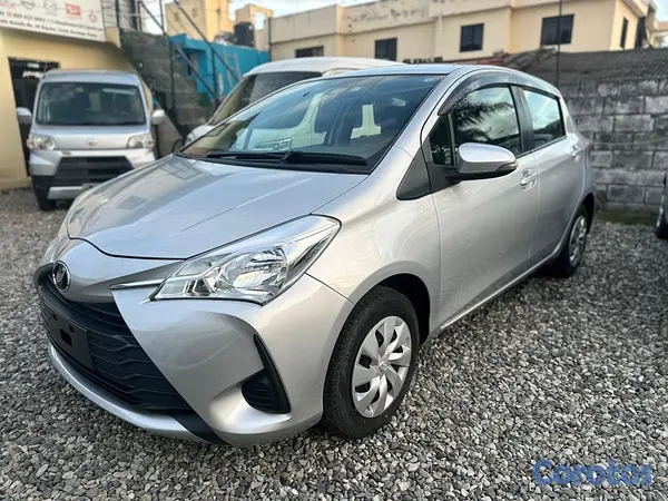 carros - 🚗 Toyota Vitz en Venta 3