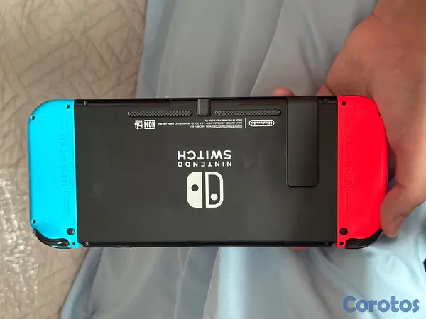 consolas y videojuegos - NINTENDO SWITCH + ACCESROIOS + 4 JUEGOS 4