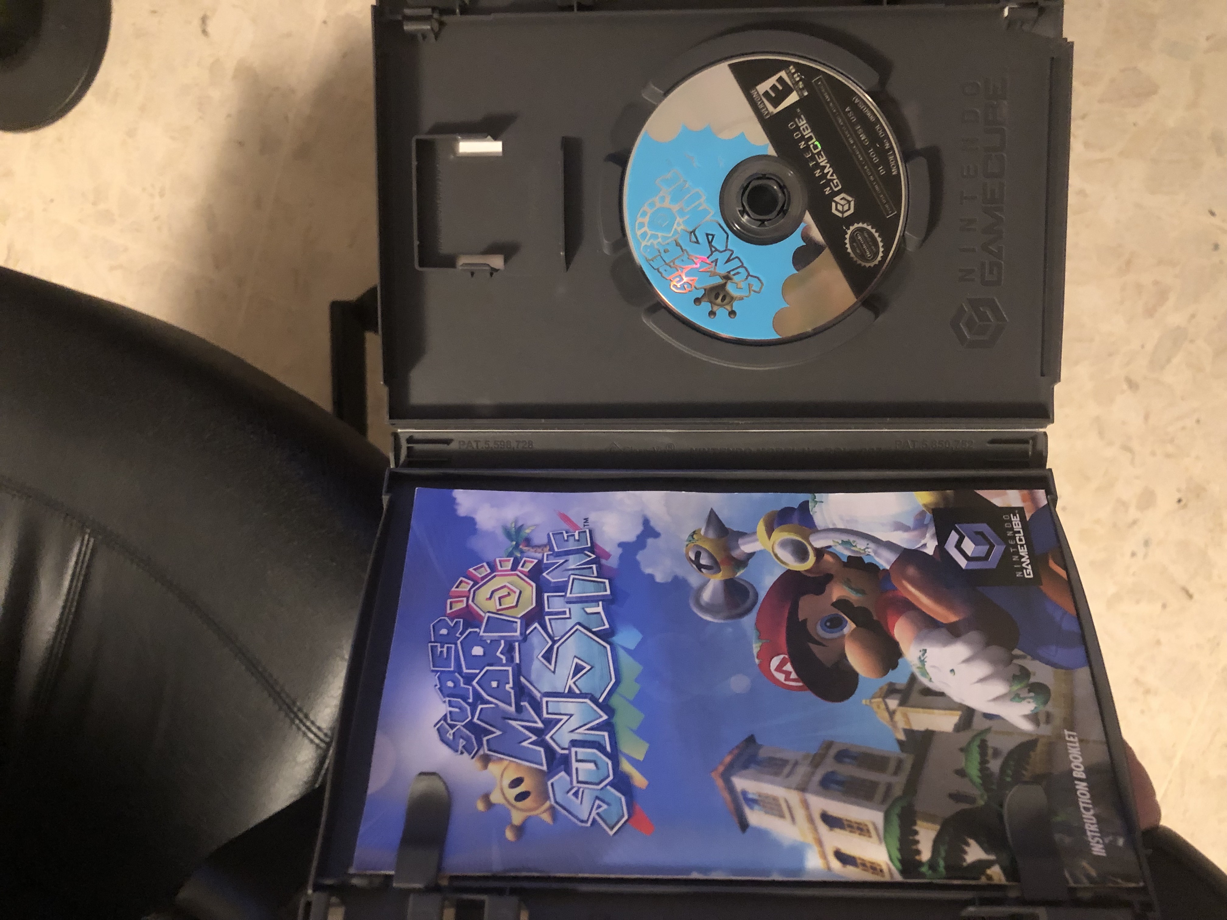 consolas y videojuegos - super mario sunshine  2
