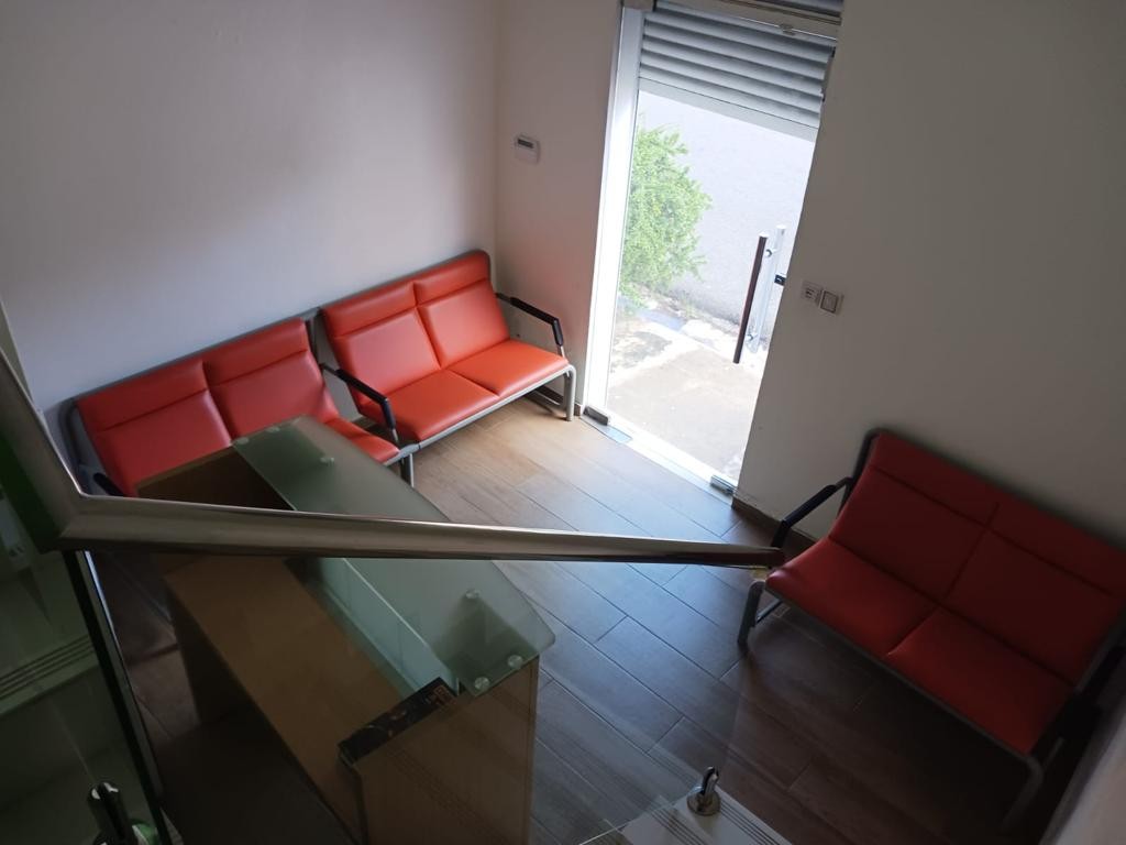 oficinas y locales comerciales - Alquiler Local Comercial, Calle Enrique Henríquez, Gazcue 6