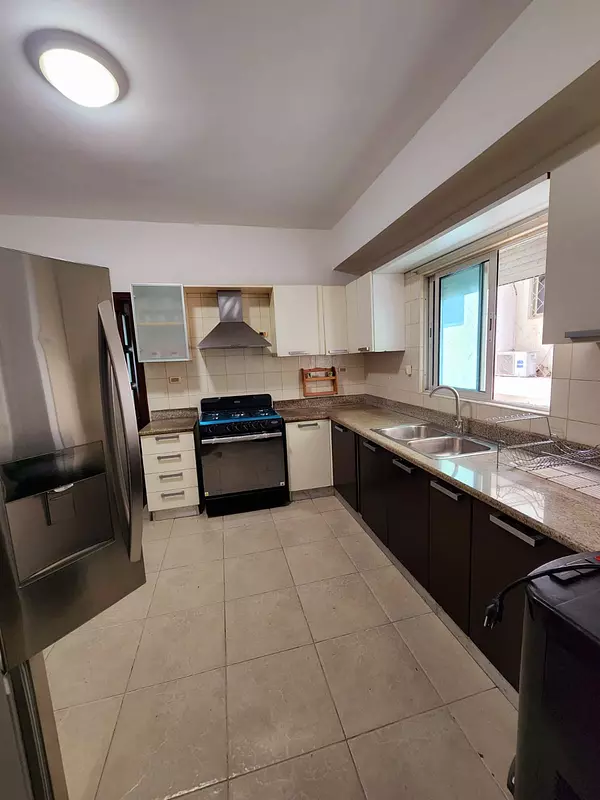 apartamentos - Alquilo apartamento amueblado en Piantini  2