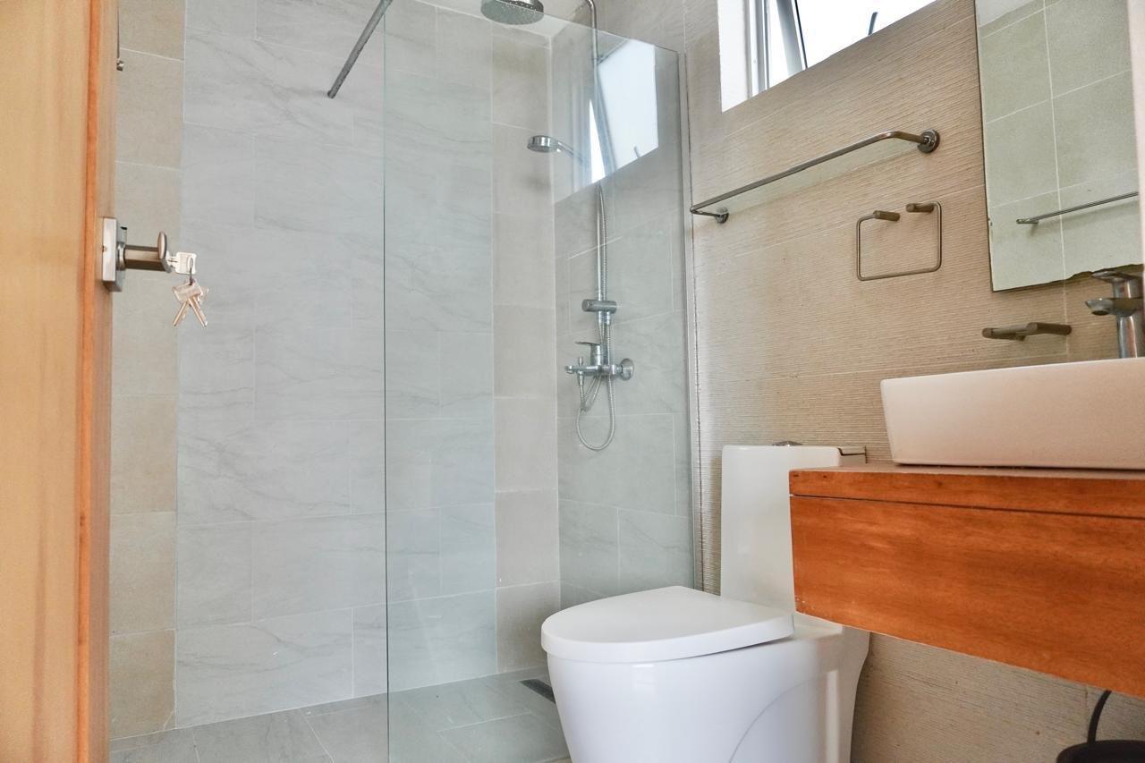 apartamentos - Apartamento en Piantini con Estudio 6