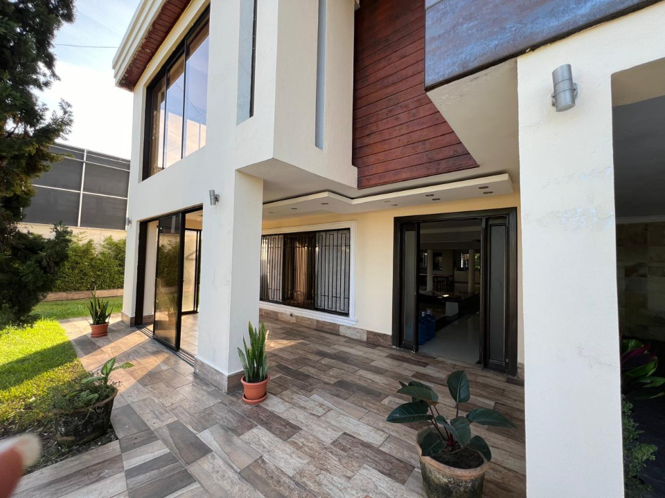 casas - Casa en venta con piscina en Bonao 5