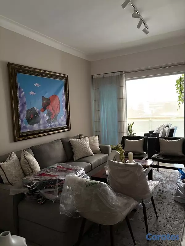 apartamentos - vendo renacimiento tres habitaciones 2.5 baños dos parqueos balcón servicio  8