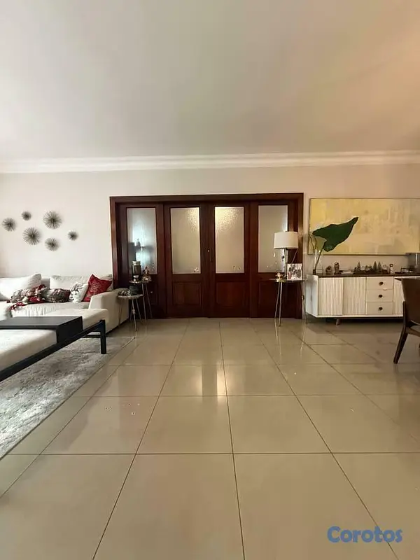 apartamentos - Venta | 2do nivel con terraza en Evaristo Morales 7