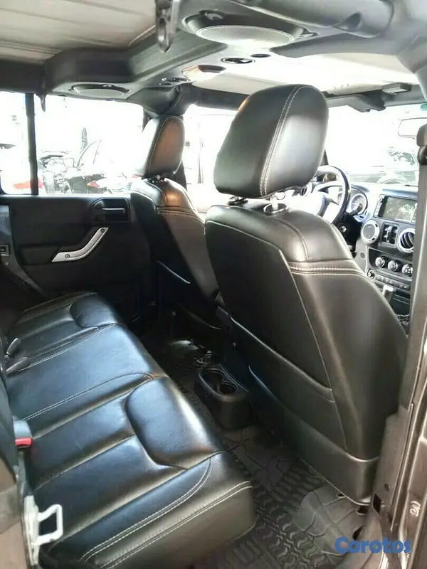 jeepetas y camionetas - JEEP WRANGLER UNLIMITED RUBICON 4X4 2014 8