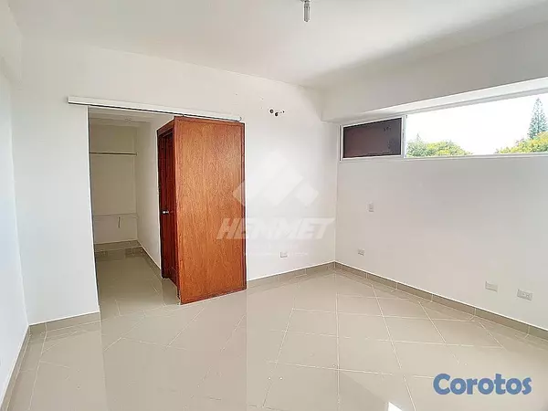 apartamentos - APARTAMENTO EN RENTA CON PARQUEO TECHADO CERROS GURABO SANTIAGO 9