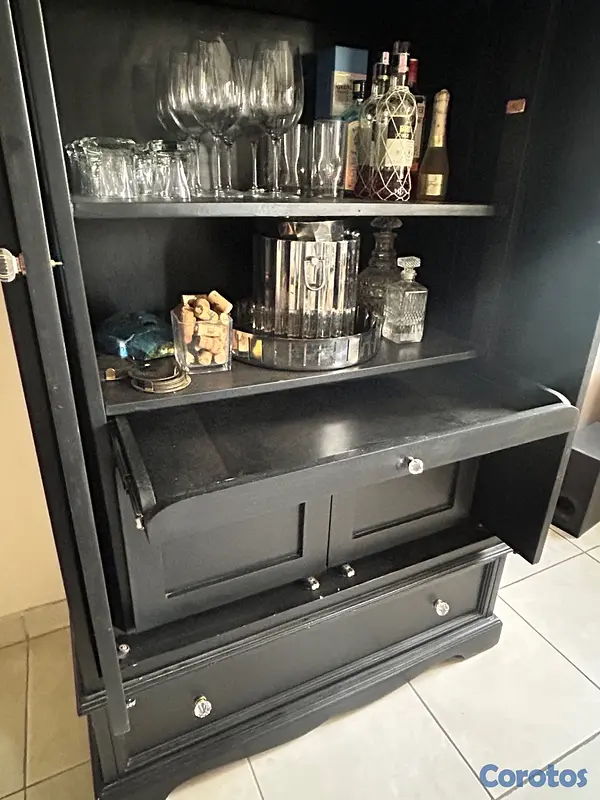 muebles y colchones - VENDO MUEBLE BAR CERRADO 2