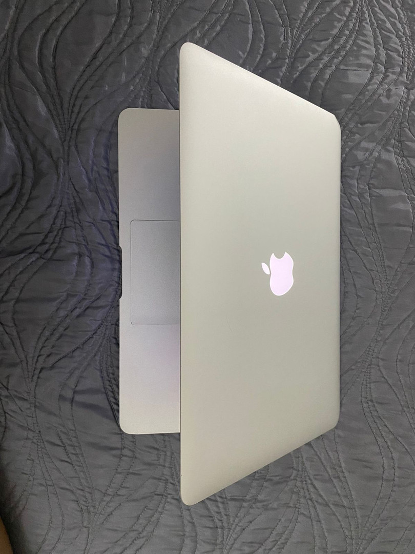 computadoras y laptops - MacBook Air 2017-EXCELENTE ESTADO DE OPORTUNIDAD 3