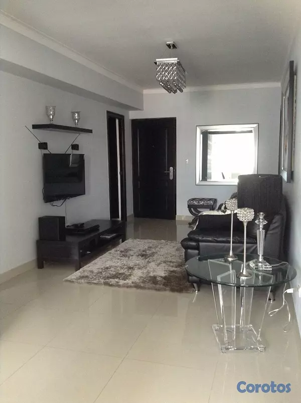 apartamentos - Exclusivo apartamento totalmente amueblado en Mira 2