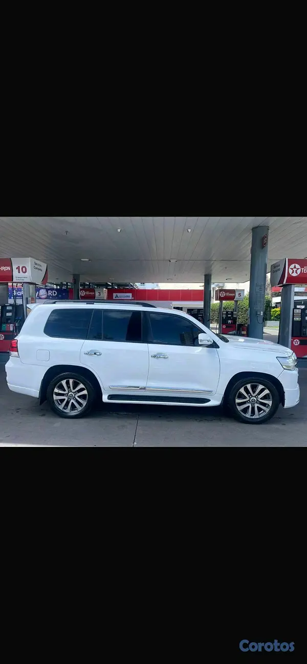 jeepetas y camionetas - Toyota land cruicer vxr 2008 2