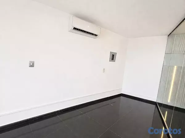 oficinas y locales comerciales - AMPLIO LOCAL  7