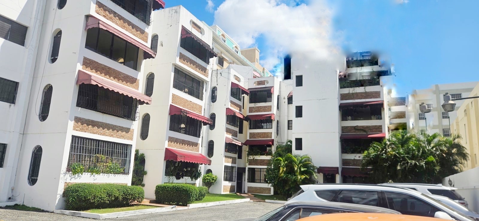 apartamentos - hermoso apartamento en excelente ubicación en serralles  9